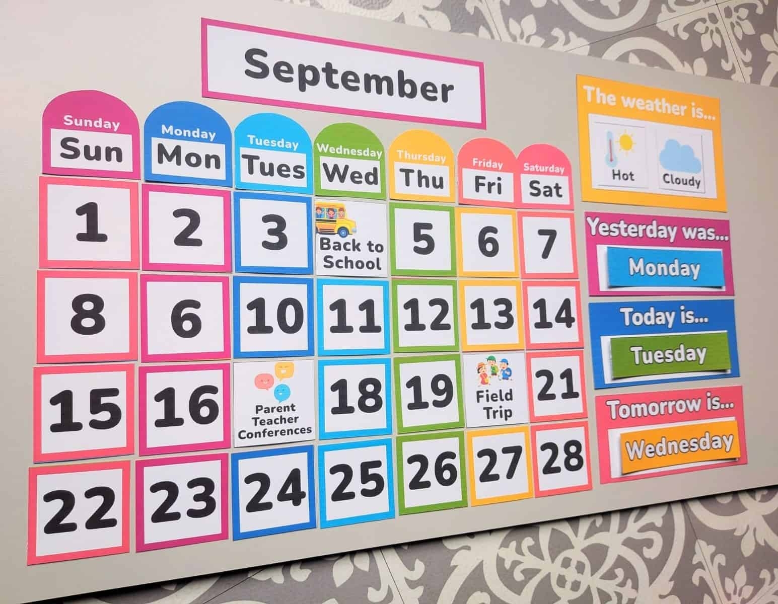 DIY Printable Wall Calendar For Bulletin Boards