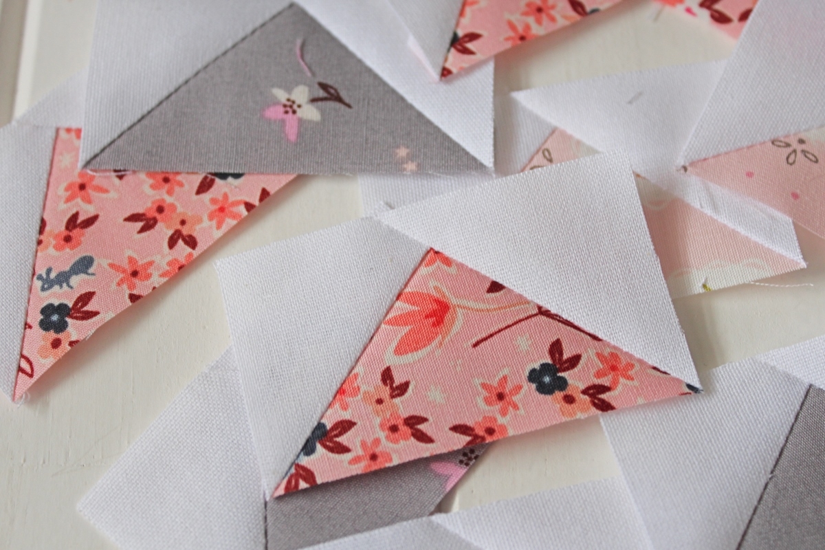 Flying Geese Cheat Sheet img Src https pic sopili pub emoji twitter 2 72x72 2702 png Width 20 Height 20 Threadbare Creations