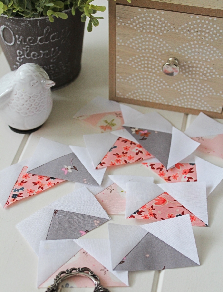 Flying Geese Cheat Sheet img Src https pic sopili pub emoji twitter 2 72x72 2702 png Width 20 Height 20 Threadbare Creations